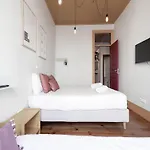 Akicity Alameda Comet Apartmán