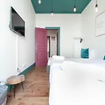 Apartment Akicity Alameda Comet Lisbon