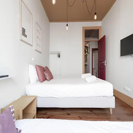 Akicity Alameda Comet Apartment