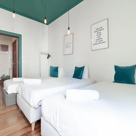 Akicity Alameda Comet * Lisbon